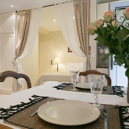 La Maison * Paris