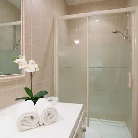 La Maison Apartment Paris